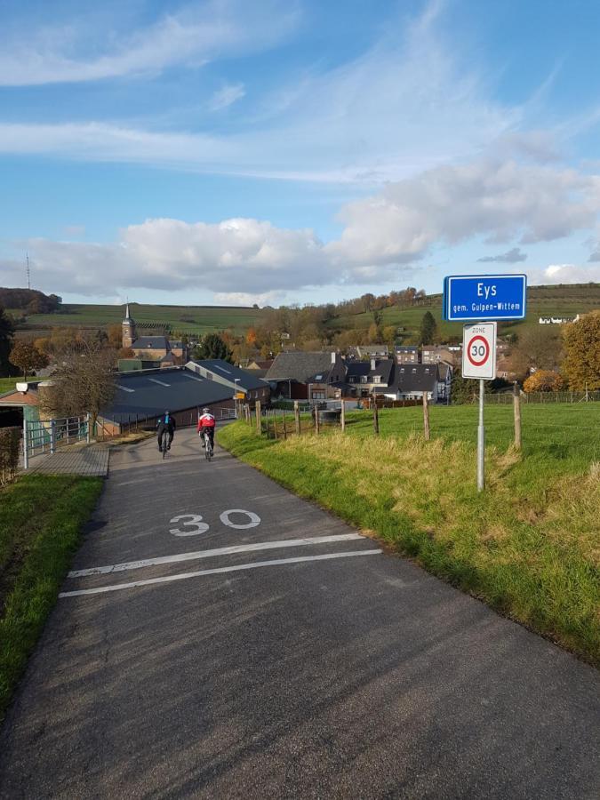 B&B Brakke Berg Berg en Terblijt Bagian luar foto